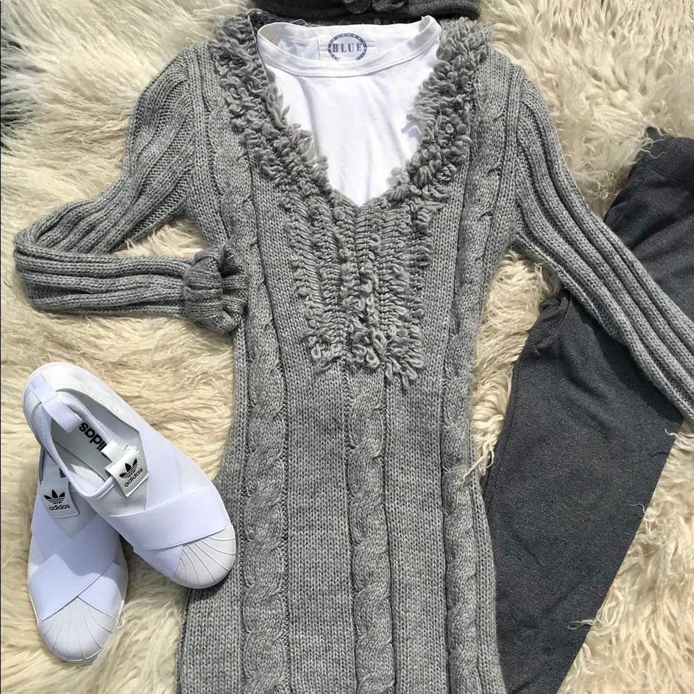V-neck Grey Long tunic sweater